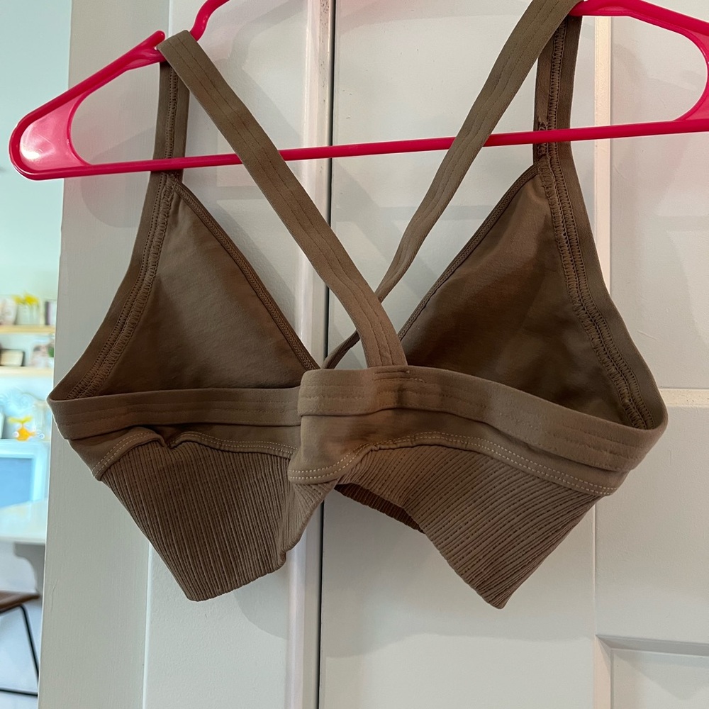 Free Movement Sports Bralette - Picture 4 of 4